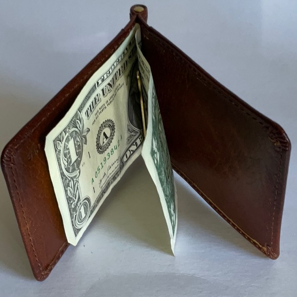 Slim Wallet NWOT - Picture 4 of 7